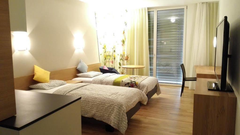 זורזה Hotel Bella Vista מראה חיצוני תמונה
